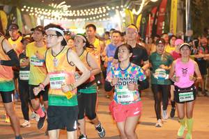 BIB: 140, 21134, 25031, 2510, 20195
                            <button type="button" onclick="openModal(8991826)" class="btn btn-primary btn-sm float-right btn-popup" data-toggle="modal" data-target=".modal-high-quality">
                        <i class="fas fa-shopping-cart"></i> Add to Cart
                    </button>
                                            <button type="button" onclick="isThisMe(8991826, true)" class="btn btn-success btn-sm float-right btn-popup btn-isme hidden" data-toggle="tooltip" data-placement="bottom" title="นี่คือรูปของคุณใช่ไหม คลิกที่นี่เพื่อเอาเข้าอัลบั้ม">
                        <i class="fas fa-plus"></i> Add to album
                    </button>
                    <button type="button" onclick="isThisMe(8991826, false)" class="btn btn-warning btn-sm float-right btn-popup btn-isnotme hidden">
                        <i class="fas fa-ban"></i> Remove from album
                    </button>
