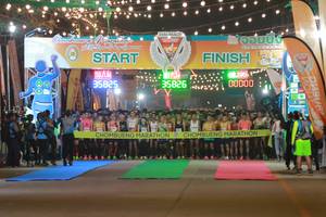 BIB: 195, 00000, 35826, 35825
                            <button type="button" onclick="openModal(8417141)" class="btn btn-primary btn-sm float-right btn-popup" data-toggle="modal" data-target=".modal-high-quality">
                        <i class="fas fa-shopping-cart"></i> Add to Cart
                    </button>
                                            <button type="button" onclick="isThisMe(8417141, true)" class="btn btn-success btn-sm float-right btn-popup btn-isme hidden" data-toggle="tooltip" data-placement="bottom" title="นี่คือรูปของคุณใช่ไหม คลิกที่นี่เพื่อเอาเข้าอัลบั้ม">
                        <i class="fas fa-plus"></i> Add to album
                    </button>
                    <button type="button" onclick="isThisMe(8417141, false)" class="btn btn-warning btn-sm float-right btn-popup btn-isnotme hidden">
                        <i class="fas fa-ban"></i> Remove from album
                    </button>