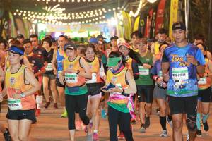 BIB: 21810, 20070, 131, 26250
                            <button type="button" onclick="openModal(9001237)" class="btn btn-primary btn-sm float-right btn-popup" data-toggle="modal" data-target=".modal-high-quality">
                        <i class="fas fa-shopping-cart"></i> Add to Cart
                    </button>
                                            <button type="button" onclick="isThisMe(9001237, true)" class="btn btn-success btn-sm float-right btn-popup btn-isme hidden" data-toggle="tooltip" data-placement="bottom" title="นี่คือรูปของคุณใช่ไหม คลิกที่นี่เพื่อเอาเข้าอัลบั้ม">
                        <i class="fas fa-plus"></i> Add to album
                    </button>
                    <button type="button" onclick="isThisMe(9001237, false)" class="btn btn-warning btn-sm float-right btn-popup btn-isnotme hidden">
                        <i class="fas fa-ban"></i> Remove from album
                    </button>