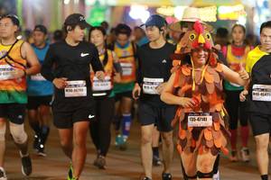 BIB: 46790, 46439, 47141
                            <button type="button" onclick="openModal(10152077)" class="btn btn-primary btn-sm float-right btn-popup" data-toggle="modal" data-target=".modal-high-quality">
                        <i class="fas fa-shopping-cart"></i> Add to Cart
                    </button>
                                            <button type="button" onclick="isThisMe(10152077, true)" class="btn btn-success btn-sm float-right btn-popup btn-isme hidden" data-toggle="tooltip" data-placement="bottom" title="นี่คือรูปของคุณใช่ไหม คลิกที่นี่เพื่อเอาเข้าอัลบั้ม">
                        <i class="fas fa-plus"></i> Add to album
                    </button>
                    <button type="button" onclick="isThisMe(10152077, false)" class="btn btn-warning btn-sm float-right btn-popup btn-isnotme hidden">
                        <i class="fas fa-ban"></i> Remove from album
                    </button>