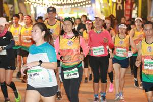 BIB: 27829, 267, 270, 21156, 27628
                            <button type="button" onclick="openModal(9018203)" class="btn btn-primary btn-sm float-right btn-popup" data-toggle="modal" data-target=".modal-high-quality">
                        <i class="fas fa-shopping-cart"></i> Add to Cart
                    </button>
                                            <button type="button" onclick="isThisMe(9018203, true)" class="btn btn-success btn-sm float-right btn-popup btn-isme hidden" data-toggle="tooltip" data-placement="bottom" title="นี่คือรูปของคุณใช่ไหม คลิกที่นี่เพื่อเอาเข้าอัลบั้ม">
                        <i class="fas fa-plus"></i> Add to album
                    </button>
                    <button type="button" onclick="isThisMe(9018203, false)" class="btn btn-warning btn-sm float-right btn-popup btn-isnotme hidden">
                        <i class="fas fa-ban"></i> Remove from album
                    </button>