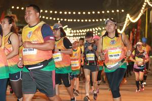 BIB: 11864, 784, 11029
                            <button type="button" onclick="openModal(9056286)" class="btn btn-primary btn-sm float-right btn-popup" data-toggle="modal" data-target=".modal-high-quality">
                        <i class="fas fa-shopping-cart"></i> Add to Cart
                    </button>
                                            <button type="button" onclick="isThisMe(9056286, true)" class="btn btn-success btn-sm float-right btn-popup btn-isme hidden" data-toggle="tooltip" data-placement="bottom" title="นี่คือรูปของคุณใช่ไหม คลิกที่นี่เพื่อเอาเข้าอัลบั้ม">
                        <i class="fas fa-plus"></i> Add to album
                    </button>
                    <button type="button" onclick="isThisMe(9056286, false)" class="btn btn-warning btn-sm float-right btn-popup btn-isnotme hidden">
                        <i class="fas fa-ban"></i> Remove from album
                    </button>
