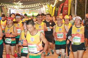 BIB: 28831, 27672, 27879, 2116, 27798, 71165, 2172
                            <button type="button" onclick="openModal(9011539)" class="btn btn-primary btn-sm float-right btn-popup" data-toggle="modal" data-target=".modal-high-quality">
                        <i class="fas fa-shopping-cart"></i> Add to Cart
                    </button>
                                            <button type="button" onclick="isThisMe(9011539, true)" class="btn btn-success btn-sm float-right btn-popup btn-isme hidden" data-toggle="tooltip" data-placement="bottom" title="นี่คือรูปของคุณใช่ไหม คลิกที่นี่เพื่อเอาเข้าอัลบั้ม">
                        <i class="fas fa-plus"></i> Add to album
                    </button>
                    <button type="button" onclick="isThisMe(9011539, false)" class="btn btn-warning btn-sm float-right btn-popup btn-isnotme hidden">
                        <i class="fas fa-ban"></i> Remove from album
                    </button>