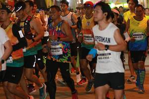 BIB: 47131, 46793, 47767
                            <button type="button" onclick="openModal(10139975)" class="btn btn-primary btn-sm float-right btn-popup" data-toggle="modal" data-target=".modal-high-quality">
                        <i class="fas fa-shopping-cart"></i> Add to Cart
                    </button>
                                            <button type="button" onclick="isThisMe(10139975, true)" class="btn btn-success btn-sm float-right btn-popup btn-isme hidden" data-toggle="tooltip" data-placement="bottom" title="นี่คือรูปของคุณใช่ไหม คลิกที่นี่เพื่อเอาเข้าอัลบั้ม">
                        <i class="fas fa-plus"></i> Add to album
                    </button>
                    <button type="button" onclick="isThisMe(10139975, false)" class="btn btn-warning btn-sm float-right btn-popup btn-isnotme hidden">
                        <i class="fas fa-ban"></i> Remove from album
                    </button>