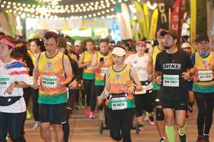BIB: 240, 21780, 27921, 21536, 20214
                            <button type="button" onclick="openModal(9015835)" class="btn btn-primary btn-sm float-right btn-popup" data-toggle="modal" data-target=".modal-high-quality">
                        <i class="fas fa-shopping-cart"></i> Add to Cart
                    </button>
                                            <button type="button" onclick="isThisMe(9015835, true)" class="btn btn-success btn-sm float-right btn-popup btn-isme hidden" data-toggle="tooltip" data-placement="bottom" title="นี่คือรูปของคุณใช่ไหม คลิกที่นี่เพื่อเอาเข้าอัลบั้ม">
                        <i class="fas fa-plus"></i> Add to album
                    </button>
                    <button type="button" onclick="isThisMe(9015835, false)" class="btn btn-warning btn-sm float-right btn-popup btn-isnotme hidden">
                        <i class="fas fa-ban"></i> Remove from album
                    </button>