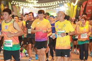 BIB: 27378
                            <button type="button" onclick="openModal(9009860)" class="btn btn-primary btn-sm float-right btn-popup" data-toggle="modal" data-target=".modal-high-quality">
                        <i class="fas fa-shopping-cart"></i> Add to Cart
                    </button>
                                            <button type="button" onclick="isThisMe(9009860, true)" class="btn btn-success btn-sm float-right btn-popup btn-isme hidden" data-toggle="tooltip" data-placement="bottom" title="นี่คือรูปของคุณใช่ไหม คลิกที่นี่เพื่อเอาเข้าอัลบั้ม">
                        <i class="fas fa-plus"></i> Add to album
                    </button>
                    <button type="button" onclick="isThisMe(9009860, false)" class="btn btn-warning btn-sm float-right btn-popup btn-isnotme hidden">
                        <i class="fas fa-ban"></i> Remove from album
                    </button>