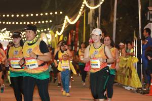 BIB: 11838, 16320, 15280
                            <button type="button" onclick="openModal(9056204)" class="btn btn-primary btn-sm float-right btn-popup" data-toggle="modal" data-target=".modal-high-quality">
                        <i class="fas fa-shopping-cart"></i> Add to Cart
                    </button>
                                            <button type="button" onclick="isThisMe(9056204, true)" class="btn btn-success btn-sm float-right btn-popup btn-isme hidden" data-toggle="tooltip" data-placement="bottom" title="นี่คือรูปของคุณใช่ไหม คลิกที่นี่เพื่อเอาเข้าอัลบั้ม">
                        <i class="fas fa-plus"></i> Add to album
                    </button>
                    <button type="button" onclick="isThisMe(9056204, false)" class="btn btn-warning btn-sm float-right btn-popup btn-isnotme hidden">
                        <i class="fas fa-ban"></i> Remove from album
                    </button>