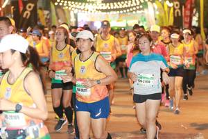 BIB: 21156, 26271, 620109
                            <button type="button" onclick="openModal(9017853)" class="btn btn-primary btn-sm float-right btn-popup" data-toggle="modal" data-target=".modal-high-quality">
                        <i class="fas fa-shopping-cart"></i> Add to Cart
                    </button>
                                            <button type="button" onclick="isThisMe(9017853, true)" class="btn btn-success btn-sm float-right btn-popup btn-isme hidden" data-toggle="tooltip" data-placement="bottom" title="นี่คือรูปของคุณใช่ไหม คลิกที่นี่เพื่อเอาเข้าอัลบั้ม">
                        <i class="fas fa-plus"></i> Add to album
                    </button>
                    <button type="button" onclick="isThisMe(9017853, false)" class="btn btn-warning btn-sm float-right btn-popup btn-isnotme hidden">
                        <i class="fas fa-ban"></i> Remove from album
                    </button>