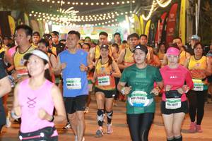 BIB: 26013, 26089, 20177
                            <button type="button" onclick="openModal(8991823)" class="btn btn-primary btn-sm float-right btn-popup" data-toggle="modal" data-target=".modal-high-quality">
                        <i class="fas fa-shopping-cart"></i> Add to Cart
                    </button>
                                            <button type="button" onclick="isThisMe(8991823, true)" class="btn btn-success btn-sm float-right btn-popup btn-isme hidden" data-toggle="tooltip" data-placement="bottom" title="นี่คือรูปของคุณใช่ไหม คลิกที่นี่เพื่อเอาเข้าอัลบั้ม">
                        <i class="fas fa-plus"></i> Add to album
                    </button>
                    <button type="button" onclick="isThisMe(8991823, false)" class="btn btn-warning btn-sm float-right btn-popup btn-isnotme hidden">
                        <i class="fas fa-ban"></i> Remove from album
                    </button>