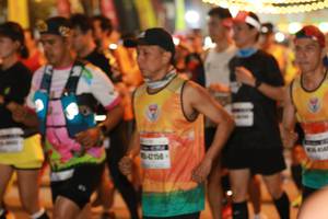 BIB: 2150
                            <button type="button" onclick="openModal(10140575)" class="btn btn-primary btn-sm float-right btn-popup" data-toggle="modal" data-target=".modal-high-quality">
                        <i class="fas fa-shopping-cart"></i> Add to Cart
                    </button>
                                            <button type="button" onclick="isThisMe(10140575, true)" class="btn btn-success btn-sm float-right btn-popup btn-isme hidden" data-toggle="tooltip" data-placement="bottom" title="นี่คือรูปของคุณใช่ไหม คลิกที่นี่เพื่อเอาเข้าอัลบั้ม">
                        <i class="fas fa-plus"></i> Add to album
                    </button>
                    <button type="button" onclick="isThisMe(10140575, false)" class="btn btn-warning btn-sm float-right btn-popup btn-isnotme hidden">
                        <i class="fas fa-ban"></i> Remove from album
                    </button>