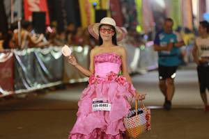 BIB: 45483
                            <button type="button" onclick="openModal(10153681)" class="btn btn-primary btn-sm float-right btn-popup" data-toggle="modal" data-target=".modal-high-quality">
                        <i class="fas fa-shopping-cart"></i> Add to Cart
                    </button>
                                            <button type="button" onclick="isThisMe(10153681, true)" class="btn btn-success btn-sm float-right btn-popup btn-isme hidden" data-toggle="tooltip" data-placement="bottom" title="นี่คือรูปของคุณใช่ไหม คลิกที่นี่เพื่อเอาเข้าอัลบั้ม">
                        <i class="fas fa-plus"></i> Add to album
                    </button>
                    <button type="button" onclick="isThisMe(10153681, false)" class="btn btn-warning btn-sm float-right btn-popup btn-isnotme hidden">
                        <i class="fas fa-ban"></i> Remove from album
                    </button>