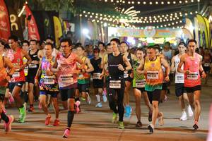 BIB: 46013, 454, 45299
                            <button type="button" onclick="openModal(10129092)" class="btn btn-primary btn-sm float-right btn-popup" data-toggle="modal" data-target=".modal-high-quality">
                        <i class="fas fa-shopping-cart"></i> Add to Cart
                    </button>
                                            <button type="button" onclick="isThisMe(10129092, true)" class="btn btn-success btn-sm float-right btn-popup btn-isme hidden" data-toggle="tooltip" data-placement="bottom" title="นี่คือรูปของคุณใช่ไหม คลิกที่นี่เพื่อเอาเข้าอัลบั้ม">
                        <i class="fas fa-plus"></i> Add to album
                    </button>
                    <button type="button" onclick="isThisMe(10129092, false)" class="btn btn-warning btn-sm float-right btn-popup btn-isnotme hidden">
                        <i class="fas fa-ban"></i> Remove from album
                    </button>