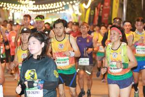BIB: 276, 21261, 2596, 26297
                            <button type="button" onclick="openModal(9007791)" class="btn btn-primary btn-sm float-right btn-popup" data-toggle="modal" data-target=".modal-high-quality">
                        <i class="fas fa-shopping-cart"></i> Add to Cart
                    </button>
                                            <button type="button" onclick="isThisMe(9007791, true)" class="btn btn-success btn-sm float-right btn-popup btn-isme hidden" data-toggle="tooltip" data-placement="bottom" title="นี่คือรูปของคุณใช่ไหม คลิกที่นี่เพื่อเอาเข้าอัลบั้ม">
                        <i class="fas fa-plus"></i> Add to album
                    </button>
                    <button type="button" onclick="isThisMe(9007791, false)" class="btn btn-warning btn-sm float-right btn-popup btn-isnotme hidden">
                        <i class="fas fa-ban"></i> Remove from album
                    </button>