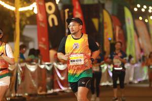 BIB: 11785
                            <button type="button" onclick="openModal(9386641)" class="btn btn-primary btn-sm float-right btn-popup" data-toggle="modal" data-target=".modal-high-quality">
                        <i class="fas fa-shopping-cart"></i> Add to Cart
                    </button>
                                            <button type="button" onclick="isThisMe(9386641, true)" class="btn btn-success btn-sm float-right btn-popup btn-isme hidden" data-toggle="tooltip" data-placement="bottom" title="นี่คือรูปของคุณใช่ไหม คลิกที่นี่เพื่อเอาเข้าอัลบั้ม">
                        <i class="fas fa-plus"></i> Add to album
                    </button>
                    <button type="button" onclick="isThisMe(9386641, false)" class="btn btn-warning btn-sm float-right btn-popup btn-isnotme hidden">
                        <i class="fas fa-ban"></i> Remove from album
                    </button>