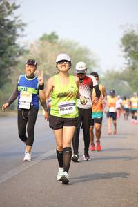 BIB: 42415
                            <button type="button" onclick="openModal(8272976)" class="btn btn-primary btn-sm float-right btn-popup" data-toggle="modal" data-target=".modal-high-quality">
                        <i class="fas fa-shopping-cart"></i> Add to Cart
                    </button>
                                            <button type="button" onclick="isThisMe(8272976, true)" class="btn btn-success btn-sm float-right btn-popup btn-isme hidden" data-toggle="tooltip" data-placement="bottom" title="นี่คือรูปของคุณใช่ไหม คลิกที่นี่เพื่อเอาเข้าอัลบั้ม">
                        <i class="fas fa-plus"></i> Add to album
                    </button>
                    <button type="button" onclick="isThisMe(8272976, false)" class="btn btn-warning btn-sm float-right btn-popup btn-isnotme hidden">
                        <i class="fas fa-ban"></i> Remove from album
                    </button>
