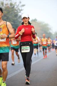 BIB: 092, 22432
                            <button type="button" onclick="openModal(9359919)" class="btn btn-primary btn-sm float-right btn-popup" data-toggle="modal" data-target=".modal-high-quality">
                        <i class="fas fa-shopping-cart"></i> Add to Cart
                    </button>
                                            <button type="button" onclick="isThisMe(9359919, true)" class="btn btn-success btn-sm float-right btn-popup btn-isme hidden" data-toggle="tooltip" data-placement="bottom" title="นี่คือรูปของคุณใช่ไหม คลิกที่นี่เพื่อเอาเข้าอัลบั้ม">
                        <i class="fas fa-plus"></i> Add to album
                    </button>
                    <button type="button" onclick="isThisMe(9359919, false)" class="btn btn-warning btn-sm float-right btn-popup btn-isnotme hidden">
                        <i class="fas fa-ban"></i> Remove from album
                    </button>