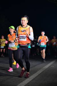 BIB: 42582, 125, 40106
                            <button type="button" onclick="openModal(7764026)" class="btn btn-primary btn-sm float-right btn-popup" data-toggle="modal" data-target=".modal-high-quality">
                        <i class="fas fa-shopping-cart"></i> Add to Cart
                    </button>
                                            <button type="button" onclick="isThisMe(7764026, true)" class="btn btn-success btn-sm float-right btn-popup btn-isme hidden" data-toggle="tooltip" data-placement="bottom" title="นี่คือรูปของคุณใช่ไหม คลิกที่นี่เพื่อเอาเข้าอัลบั้ม">
                        <i class="fas fa-plus"></i> Add to album
                    </button>
                    <button type="button" onclick="isThisMe(7764026, false)" class="btn btn-warning btn-sm float-right btn-popup btn-isnotme hidden">
                        <i class="fas fa-ban"></i> Remove from album
                    </button>