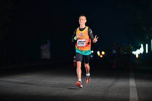 BIB: 4663
                            <button type="button" onclick="openModal(7293620)" class="btn btn-primary btn-sm float-right btn-popup" data-toggle="modal" data-target=".modal-high-quality">
                        <i class="fas fa-shopping-cart"></i> Add to Cart
                    </button>
                                            <button type="button" onclick="isThisMe(7293620, true)" class="btn btn-success btn-sm float-right btn-popup btn-isme hidden" data-toggle="tooltip" data-placement="bottom" title="นี่คือรูปของคุณใช่ไหม คลิกที่นี่เพื่อเอาเข้าอัลบั้ม">
                        <i class="fas fa-plus"></i> Add to album
                    </button>
                    <button type="button" onclick="isThisMe(7293620, false)" class="btn btn-warning btn-sm float-right btn-popup btn-isnotme hidden">
                        <i class="fas fa-ban"></i> Remove from album
                    </button>