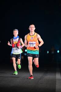 BIB: 41357, 47864
                            <button type="button" onclick="openModal(7297885)" class="btn btn-primary btn-sm float-right btn-popup" data-toggle="modal" data-target=".modal-high-quality">
                        <i class="fas fa-shopping-cart"></i> Add to Cart
                    </button>
                                            <button type="button" onclick="isThisMe(7297885, true)" class="btn btn-success btn-sm float-right btn-popup btn-isme hidden" data-toggle="tooltip" data-placement="bottom" title="นี่คือรูปของคุณใช่ไหม คลิกที่นี่เพื่อเอาเข้าอัลบั้ม">
                        <i class="fas fa-plus"></i> Add to album
                    </button>
                    <button type="button" onclick="isThisMe(7297885, false)" class="btn btn-warning btn-sm float-right btn-popup btn-isnotme hidden">
                        <i class="fas fa-ban"></i> Remove from album
                    </button>