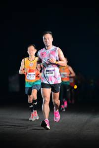 BIB: 42190
                            <button type="button" onclick="openModal(7865700)" class="btn btn-primary btn-sm float-right btn-popup" data-toggle="modal" data-target=".modal-high-quality">
                        <i class="fas fa-shopping-cart"></i> Add to Cart
                    </button>
                                            <button type="button" onclick="isThisMe(7865700, true)" class="btn btn-success btn-sm float-right btn-popup btn-isme hidden" data-toggle="tooltip" data-placement="bottom" title="นี่คือรูปของคุณใช่ไหม คลิกที่นี่เพื่อเอาเข้าอัลบั้ม">
                        <i class="fas fa-plus"></i> Add to album
                    </button>
                    <button type="button" onclick="isThisMe(7865700, false)" class="btn btn-warning btn-sm float-right btn-popup btn-isnotme hidden">
                        <i class="fas fa-ban"></i> Remove from album
                    </button>