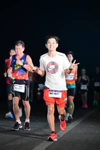 BIB: 4713, 4614
                            <button type="button" onclick="openModal(7880603)" class="btn btn-primary btn-sm float-right btn-popup" data-toggle="modal" data-target=".modal-high-quality">
                        <i class="fas fa-shopping-cart"></i> Add to Cart
                    </button>
                                            <button type="button" onclick="isThisMe(7880603, true)" class="btn btn-success btn-sm float-right btn-popup btn-isme hidden" data-toggle="tooltip" data-placement="bottom" title="นี่คือรูปของคุณใช่ไหม คลิกที่นี่เพื่อเอาเข้าอัลบั้ม">
                        <i class="fas fa-plus"></i> Add to album
                    </button>
                    <button type="button" onclick="isThisMe(7880603, false)" class="btn btn-warning btn-sm float-right btn-popup btn-isnotme hidden">
                        <i class="fas fa-ban"></i> Remove from album
                    </button>