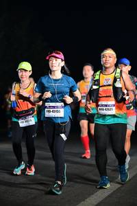 BIB: 42621, 45156, 40226
                            <button type="button" onclick="openModal(7777221)" class="btn btn-primary btn-sm float-right btn-popup" data-toggle="modal" data-target=".modal-high-quality">
                        <i class="fas fa-shopping-cart"></i> Add to Cart
                    </button>
                                            <button type="button" onclick="isThisMe(7777221, true)" class="btn btn-success btn-sm float-right btn-popup btn-isme hidden" data-toggle="tooltip" data-placement="bottom" title="นี่คือรูปของคุณใช่ไหม คลิกที่นี่เพื่อเอาเข้าอัลบั้ม">
                        <i class="fas fa-plus"></i> Add to album
                    </button>
                    <button type="button" onclick="isThisMe(7777221, false)" class="btn btn-warning btn-sm float-right btn-popup btn-isnotme hidden">
                        <i class="fas fa-ban"></i> Remove from album
                    </button>