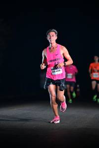 BIB: 41918
                            <button type="button" onclick="openModal(7296054)" class="btn btn-primary btn-sm float-right btn-popup" data-toggle="modal" data-target=".modal-high-quality">
                        <i class="fas fa-shopping-cart"></i> Add to Cart
                    </button>
                                            <button type="button" onclick="isThisMe(7296054, true)" class="btn btn-success btn-sm float-right btn-popup btn-isme hidden" data-toggle="tooltip" data-placement="bottom" title="นี่คือรูปของคุณใช่ไหม คลิกที่นี่เพื่อเอาเข้าอัลบั้ม">
                        <i class="fas fa-plus"></i> Add to album
                    </button>
                    <button type="button" onclick="isThisMe(7296054, false)" class="btn btn-warning btn-sm float-right btn-popup btn-isnotme hidden">
                        <i class="fas fa-ban"></i> Remove from album
                    </button>