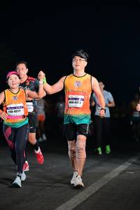 BIB: 4171, 40177
                            <button type="button" onclick="openModal(7762901)" class="btn btn-primary btn-sm float-right btn-popup" data-toggle="modal" data-target=".modal-high-quality">
                        <i class="fas fa-shopping-cart"></i> Add to Cart
                    </button>
                                            <button type="button" onclick="isThisMe(7762901, true)" class="btn btn-success btn-sm float-right btn-popup btn-isme hidden" data-toggle="tooltip" data-placement="bottom" title="นี่คือรูปของคุณใช่ไหม คลิกที่นี่เพื่อเอาเข้าอัลบั้ม">
                        <i class="fas fa-plus"></i> Add to album
                    </button>
                    <button type="button" onclick="isThisMe(7762901, false)" class="btn btn-warning btn-sm float-right btn-popup btn-isnotme hidden">
                        <i class="fas fa-ban"></i> Remove from album
                    </button>