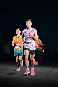 BIB: 42190, 114
                            <button type="button" onclick="openModal(7865710)" class="btn btn-primary btn-sm float-right btn-popup" data-toggle="modal" data-target=".modal-high-quality">
                        <i class="fas fa-shopping-cart"></i> Add to Cart
                    </button>
                                            <button type="button" onclick="isThisMe(7865710, true)" class="btn btn-success btn-sm float-right btn-popup btn-isme hidden" data-toggle="tooltip" data-placement="bottom" title="นี่คือรูปของคุณใช่ไหม คลิกที่นี่เพื่อเอาเข้าอัลบั้ม">
                        <i class="fas fa-plus"></i> Add to album
                    </button>
                    <button type="button" onclick="isThisMe(7865710, false)" class="btn btn-warning btn-sm float-right btn-popup btn-isnotme hidden">
                        <i class="fas fa-ban"></i> Remove from album
                    </button>