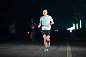 BIB: 4507
                            <button type="button" onclick="openModal(7293380)" class="btn btn-primary btn-sm float-right btn-popup" data-toggle="modal" data-target=".modal-high-quality">
                        <i class="fas fa-shopping-cart"></i> Add to Cart
                    </button>
                                            <button type="button" onclick="isThisMe(7293380, true)" class="btn btn-success btn-sm float-right btn-popup btn-isme hidden" data-toggle="tooltip" data-placement="bottom" title="นี่คือรูปของคุณใช่ไหม คลิกที่นี่เพื่อเอาเข้าอัลบั้ม">
                        <i class="fas fa-plus"></i> Add to album
                    </button>
                    <button type="button" onclick="isThisMe(7293380, false)" class="btn btn-warning btn-sm float-right btn-popup btn-isnotme hidden">
                        <i class="fas fa-ban"></i> Remove from album
                    </button>