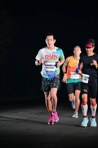 BIB: 84131, 1087
                            <button type="button" onclick="openModal(7292332)" class="btn btn-primary btn-sm float-right btn-popup" data-toggle="modal" data-target=".modal-high-quality">
                        <i class="fas fa-shopping-cart"></i> Add to Cart
                    </button>
                                            <button type="button" onclick="isThisMe(7292332, true)" class="btn btn-success btn-sm float-right btn-popup btn-isme hidden" data-toggle="tooltip" data-placement="bottom" title="นี่คือรูปของคุณใช่ไหม คลิกที่นี่เพื่อเอาเข้าอัลบั้ม">
                        <i class="fas fa-plus"></i> Add to album
                    </button>
                    <button type="button" onclick="isThisMe(7292332, false)" class="btn btn-warning btn-sm float-right btn-popup btn-isnotme hidden">
                        <i class="fas fa-ban"></i> Remove from album
                    </button>