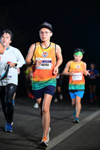 BIB: 40293, 046
                            <button type="button" onclick="openModal(7770394)" class="btn btn-primary btn-sm float-right btn-popup" data-toggle="modal" data-target=".modal-high-quality">
                        <i class="fas fa-shopping-cart"></i> Add to Cart
                    </button>
                                            <button type="button" onclick="isThisMe(7770394, true)" class="btn btn-success btn-sm float-right btn-popup btn-isme hidden" data-toggle="tooltip" data-placement="bottom" title="นี่คือรูปของคุณใช่ไหม คลิกที่นี่เพื่อเอาเข้าอัลบั้ม">
                        <i class="fas fa-plus"></i> Add to album
                    </button>
                    <button type="button" onclick="isThisMe(7770394, false)" class="btn btn-warning btn-sm float-right btn-popup btn-isnotme hidden">
                        <i class="fas fa-ban"></i> Remove from album
                    </button>