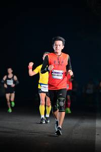 BIB: 40938
                            <button type="button" onclick="openModal(7867500)" class="btn btn-primary btn-sm float-right btn-popup" data-toggle="modal" data-target=".modal-high-quality">
                        <i class="fas fa-shopping-cart"></i> Add to Cart
                    </button>
                                            <button type="button" onclick="isThisMe(7867500, true)" class="btn btn-success btn-sm float-right btn-popup btn-isme hidden" data-toggle="tooltip" data-placement="bottom" title="นี่คือรูปของคุณใช่ไหม คลิกที่นี่เพื่อเอาเข้าอัลบั้ม">
                        <i class="fas fa-plus"></i> Add to album
                    </button>
                    <button type="button" onclick="isThisMe(7867500, false)" class="btn btn-warning btn-sm float-right btn-popup btn-isnotme hidden">
                        <i class="fas fa-ban"></i> Remove from album
                    </button>