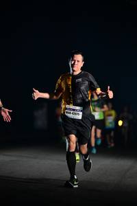 BIB: 42075
                            <button type="button" onclick="openModal(7868884)" class="btn btn-primary btn-sm float-right btn-popup" data-toggle="modal" data-target=".modal-high-quality">
                        <i class="fas fa-shopping-cart"></i> Add to Cart
                    </button>
                                            <button type="button" onclick="isThisMe(7868884, true)" class="btn btn-success btn-sm float-right btn-popup btn-isme hidden" data-toggle="tooltip" data-placement="bottom" title="นี่คือรูปของคุณใช่ไหม คลิกที่นี่เพื่อเอาเข้าอัลบั้ม">
                        <i class="fas fa-plus"></i> Add to album
                    </button>
                    <button type="button" onclick="isThisMe(7868884, false)" class="btn btn-warning btn-sm float-right btn-popup btn-isnotme hidden">
                        <i class="fas fa-ban"></i> Remove from album
                    </button>