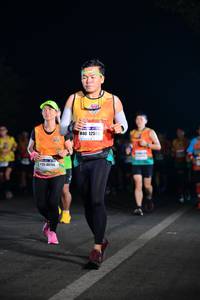 BIB: 12582, 40106
                            <button type="button" onclick="openModal(7763988)" class="btn btn-primary btn-sm float-right btn-popup" data-toggle="modal" data-target=".modal-high-quality">
                        <i class="fas fa-shopping-cart"></i> Add to Cart
                    </button>
                                            <button type="button" onclick="isThisMe(7763988, true)" class="btn btn-success btn-sm float-right btn-popup btn-isme hidden" data-toggle="tooltip" data-placement="bottom" title="นี่คือรูปของคุณใช่ไหม คลิกที่นี่เพื่อเอาเข้าอัลบั้ม">
                        <i class="fas fa-plus"></i> Add to album
                    </button>
                    <button type="button" onclick="isThisMe(7763988, false)" class="btn btn-warning btn-sm float-right btn-popup btn-isnotme hidden">
                        <i class="fas fa-ban"></i> Remove from album
                    </button>