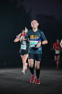 BIB: 2155
                            <button type="button" onclick="openModal(8229167)" class="btn btn-primary btn-sm float-right btn-popup" data-toggle="modal" data-target=".modal-high-quality">
                        <i class="fas fa-shopping-cart"></i> Add to Cart
                    </button>
                                            <button type="button" onclick="isThisMe(8229167, true)" class="btn btn-success btn-sm float-right btn-popup btn-isme hidden" data-toggle="tooltip" data-placement="bottom" title="นี่คือรูปของคุณใช่ไหม คลิกที่นี่เพื่อเอาเข้าอัลบั้ม">
                        <i class="fas fa-plus"></i> Add to album
                    </button>
                    <button type="button" onclick="isThisMe(8229167, false)" class="btn btn-warning btn-sm float-right btn-popup btn-isnotme hidden">
                        <i class="fas fa-ban"></i> Remove from album
                    </button>