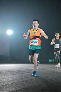 BIB: 21809, 
                            <button type="button" onclick="openModal(8225602)" class="btn btn-primary btn-sm float-right btn-popup" data-toggle="modal" data-target=".modal-high-quality">
                        <i class="fas fa-shopping-cart"></i> Add to Cart
                    </button>
                                            <button type="button" onclick="isThisMe(8225602, true)" class="btn btn-success btn-sm float-right btn-popup btn-isme hidden" data-toggle="tooltip" data-placement="bottom" title="นี่คือรูปของคุณใช่ไหม คลิกที่นี่เพื่อเอาเข้าอัลบั้ม">
                        <i class="fas fa-plus"></i> Add to album
                    </button>
                    <button type="button" onclick="isThisMe(8225602, false)" class="btn btn-warning btn-sm float-right btn-popup btn-isnotme hidden">
                        <i class="fas fa-ban"></i> Remove from album
                    </button>