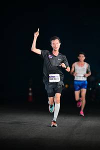 BIB: 46606
                            <button type="button" onclick="openModal(7289560)" class="btn btn-primary btn-sm float-right btn-popup" data-toggle="modal" data-target=".modal-high-quality">
                        <i class="fas fa-shopping-cart"></i> Add to Cart
                    </button>
                                            <button type="button" onclick="isThisMe(7289560, true)" class="btn btn-success btn-sm float-right btn-popup btn-isme hidden" data-toggle="tooltip" data-placement="bottom" title="นี่คือรูปของคุณใช่ไหม คลิกที่นี่เพื่อเอาเข้าอัลบั้ม">
                        <i class="fas fa-plus"></i> Add to album
                    </button>
                    <button type="button" onclick="isThisMe(7289560, false)" class="btn btn-warning btn-sm float-right btn-popup btn-isnotme hidden">
                        <i class="fas fa-ban"></i> Remove from album
                    </button>