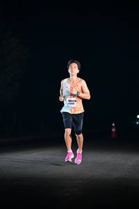 BIB: 41090
                            <button type="button" onclick="openModal(7290699)" class="btn btn-primary btn-sm float-right btn-popup" data-toggle="modal" data-target=".modal-high-quality">
                        <i class="fas fa-shopping-cart"></i> Add to Cart
                    </button>
                                            <button type="button" onclick="isThisMe(7290699, true)" class="btn btn-success btn-sm float-right btn-popup btn-isme hidden" data-toggle="tooltip" data-placement="bottom" title="นี่คือรูปของคุณใช่ไหม คลิกที่นี่เพื่อเอาเข้าอัลบั้ม">
                        <i class="fas fa-plus"></i> Add to album
                    </button>
                    <button type="button" onclick="isThisMe(7290699, false)" class="btn btn-warning btn-sm float-right btn-popup btn-isnotme hidden">
                        <i class="fas fa-ban"></i> Remove from album
                    </button>