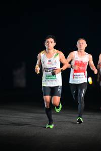 BIB: 4770, 4050
                            <button type="button" onclick="openModal(7290373)" class="btn btn-primary btn-sm float-right btn-popup" data-toggle="modal" data-target=".modal-high-quality">
                        <i class="fas fa-shopping-cart"></i> Add to Cart
                    </button>
                                            <button type="button" onclick="isThisMe(7290373, true)" class="btn btn-success btn-sm float-right btn-popup btn-isme hidden" data-toggle="tooltip" data-placement="bottom" title="นี่คือรูปของคุณใช่ไหม คลิกที่นี่เพื่อเอาเข้าอัลบั้ม">
                        <i class="fas fa-plus"></i> Add to album
                    </button>
                    <button type="button" onclick="isThisMe(7290373, false)" class="btn btn-warning btn-sm float-right btn-popup btn-isnotme hidden">
                        <i class="fas fa-ban"></i> Remove from album
                    </button>