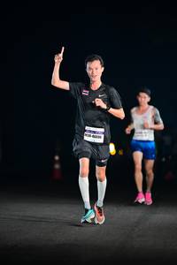 BIB: 46696
                            <button type="button" onclick="openModal(7289625)" class="btn btn-primary btn-sm float-right btn-popup" data-toggle="modal" data-target=".modal-high-quality">
                        <i class="fas fa-shopping-cart"></i> Add to Cart
                    </button>
                                            <button type="button" onclick="isThisMe(7289625, true)" class="btn btn-success btn-sm float-right btn-popup btn-isme hidden" data-toggle="tooltip" data-placement="bottom" title="นี่คือรูปของคุณใช่ไหม คลิกที่นี่เพื่อเอาเข้าอัลบั้ม">
                        <i class="fas fa-plus"></i> Add to album
                    </button>
                    <button type="button" onclick="isThisMe(7289625, false)" class="btn btn-warning btn-sm float-right btn-popup btn-isnotme hidden">
                        <i class="fas fa-ban"></i> Remove from album
                    </button>