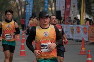 BIB: 42560
                            <button type="button" onclick="openModal(8935332)" class="btn btn-primary btn-sm float-right btn-popup" data-toggle="modal" data-target=".modal-high-quality">
                        <i class="fas fa-shopping-cart"></i> Add to Cart
                    </button>
                                            <button type="button" onclick="isThisMe(8935332, true)" class="btn btn-success btn-sm float-right btn-popup btn-isme hidden" data-toggle="tooltip" data-placement="bottom" title="นี่คือรูปของคุณใช่ไหม คลิกที่นี่เพื่อเอาเข้าอัลบั้ม">
                        <i class="fas fa-plus"></i> Add to album
                    </button>
                    <button type="button" onclick="isThisMe(8935332, false)" class="btn btn-warning btn-sm float-right btn-popup btn-isnotme hidden">
                        <i class="fas fa-ban"></i> Remove from album
                    </button>