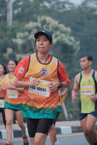 BIB: 054, 10685
                            <button type="button" onclick="openModal(8853007)" class="btn btn-primary btn-sm float-right btn-popup" data-toggle="modal" data-target=".modal-high-quality">
                        <i class="fas fa-shopping-cart"></i> Add to Cart
                    </button>
                                            <button type="button" onclick="isThisMe(8853007, true)" class="btn btn-success btn-sm float-right btn-popup btn-isme hidden" data-toggle="tooltip" data-placement="bottom" title="นี่คือรูปของคุณใช่ไหม คลิกที่นี่เพื่อเอาเข้าอัลบั้ม">
                        <i class="fas fa-plus"></i> Add to album
                    </button>
                    <button type="button" onclick="isThisMe(8853007, false)" class="btn btn-warning btn-sm float-right btn-popup btn-isnotme hidden">
                        <i class="fas fa-ban"></i> Remove from album
                    </button>