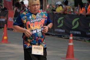 BIB: 201
                            <button type="button" onclick="openModal(8960204)" class="btn btn-primary btn-sm float-right btn-popup" data-toggle="modal" data-target=".modal-high-quality">
                        <i class="fas fa-shopping-cart"></i> Add to Cart
                    </button>
                                            <button type="button" onclick="isThisMe(8960204, true)" class="btn btn-success btn-sm float-right btn-popup btn-isme hidden" data-toggle="tooltip" data-placement="bottom" title="นี่คือรูปของคุณใช่ไหม คลิกที่นี่เพื่อเอาเข้าอัลบั้ม">
                        <i class="fas fa-plus"></i> Add to album
                    </button>
                    <button type="button" onclick="isThisMe(8960204, false)" class="btn btn-warning btn-sm float-right btn-popup btn-isnotme hidden">
                        <i class="fas fa-ban"></i> Remove from album
                    </button>