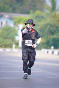 BIB: 84039
                            <button type="button" onclick="openModal(9450042)" class="btn btn-primary btn-sm float-right btn-popup" data-toggle="modal" data-target=".modal-high-quality">
                        <i class="fas fa-shopping-cart"></i> Add to Cart
                    </button>
                                            <button type="button" onclick="isThisMe(9450042, true)" class="btn btn-success btn-sm float-right btn-popup btn-isme hidden" data-toggle="tooltip" data-placement="bottom" title="นี่คือรูปของคุณใช่ไหม คลิกที่นี่เพื่อเอาเข้าอัลบั้ม">
                        <i class="fas fa-plus"></i> Add to album
                    </button>
                    <button type="button" onclick="isThisMe(9450042, false)" class="btn btn-warning btn-sm float-right btn-popup btn-isnotme hidden">
                        <i class="fas fa-ban"></i> Remove from album
                    </button>