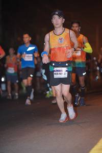 BIB: 401
                            <button type="button" onclick="openModal(9977240)" class="btn btn-primary btn-sm float-right btn-popup" data-toggle="modal" data-target=".modal-high-quality">
                        <i class="fas fa-shopping-cart"></i> Add to Cart
                    </button>
                                            <button type="button" onclick="isThisMe(9977240, true)" class="btn btn-success btn-sm float-right btn-popup btn-isme hidden" data-toggle="tooltip" data-placement="bottom" title="นี่คือรูปของคุณใช่ไหม คลิกที่นี่เพื่อเอาเข้าอัลบั้ม">
                        <i class="fas fa-plus"></i> Add to album
                    </button>
                    <button type="button" onclick="isThisMe(9977240, false)" class="btn btn-warning btn-sm float-right btn-popup btn-isnotme hidden">
                        <i class="fas fa-ban"></i> Remove from album
                    </button>