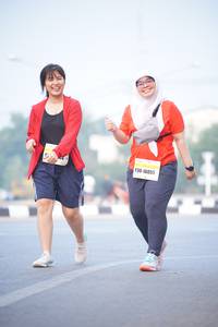 BIB: 16055
                            <button type="button" onclick="openModal(8471480)" class="btn btn-primary btn-sm float-right btn-popup" data-toggle="modal" data-target=".modal-high-quality">
                        <i class="fas fa-shopping-cart"></i> Add to Cart
                    </button>
                                            <button type="button" onclick="isThisMe(8471480, true)" class="btn btn-success btn-sm float-right btn-popup btn-isme hidden" data-toggle="tooltip" data-placement="bottom" title="นี่คือรูปของคุณใช่ไหม คลิกที่นี่เพื่อเอาเข้าอัลบั้ม">
                        <i class="fas fa-plus"></i> Add to album
                    </button>
                    <button type="button" onclick="isThisMe(8471480, false)" class="btn btn-warning btn-sm float-right btn-popup btn-isnotme hidden">
                        <i class="fas fa-ban"></i> Remove from album
                    </button>