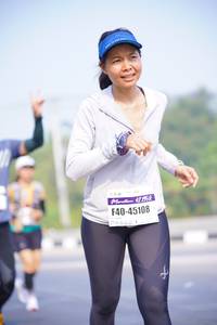 BIB: 1211, 45108
                            <button type="button" onclick="openModal(9505546)" class="btn btn-primary btn-sm float-right btn-popup" data-toggle="modal" data-target=".modal-high-quality">
                        <i class="fas fa-shopping-cart"></i> Add to Cart
                    </button>
                                            <button type="button" onclick="isThisMe(9505546, true)" class="btn btn-success btn-sm float-right btn-popup btn-isme hidden" data-toggle="tooltip" data-placement="bottom" title="นี่คือรูปของคุณใช่ไหม คลิกที่นี่เพื่อเอาเข้าอัลบั้ม">
                        <i class="fas fa-plus"></i> Add to album
                    </button>
                    <button type="button" onclick="isThisMe(9505546, false)" class="btn btn-warning btn-sm float-right btn-popup btn-isnotme hidden">
                        <i class="fas fa-ban"></i> Remove from album
                    </button>