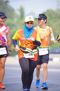 BIB: 4641, 40186, 27667
                            <button type="button" onclick="openModal(7717804)" class="btn btn-primary btn-sm float-right btn-popup" data-toggle="modal" data-target=".modal-high-quality">
                        <i class="fas fa-shopping-cart"></i> Add to Cart
                    </button>
                                            <button type="button" onclick="isThisMe(7717804, true)" class="btn btn-success btn-sm float-right btn-popup btn-isme hidden" data-toggle="tooltip" data-placement="bottom" title="นี่คือรูปของคุณใช่ไหม คลิกที่นี่เพื่อเอาเข้าอัลบั้ม">
                        <i class="fas fa-plus"></i> Add to album
                    </button>
                    <button type="button" onclick="isThisMe(7717804, false)" class="btn btn-warning btn-sm float-right btn-popup btn-isnotme hidden">
                        <i class="fas fa-ban"></i> Remove from album
                    </button>