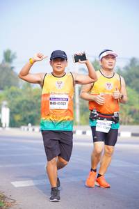 BIB: 45922, 4295
                            <button type="button" onclick="openModal(9978933)" class="btn btn-primary btn-sm float-right btn-popup" data-toggle="modal" data-target=".modal-high-quality">
                        <i class="fas fa-shopping-cart"></i> Add to Cart
                    </button>
                                            <button type="button" onclick="isThisMe(9978933, true)" class="btn btn-success btn-sm float-right btn-popup btn-isme hidden" data-toggle="tooltip" data-placement="bottom" title="นี่คือรูปของคุณใช่ไหม คลิกที่นี่เพื่อเอาเข้าอัลบั้ม">
                        <i class="fas fa-plus"></i> Add to album
                    </button>
                    <button type="button" onclick="isThisMe(9978933, false)" class="btn btn-warning btn-sm float-right btn-popup btn-isnotme hidden">
                        <i class="fas fa-ban"></i> Remove from album
                    </button>